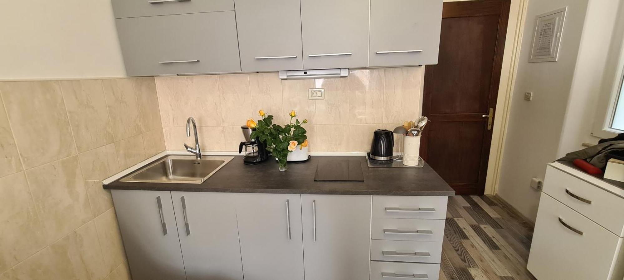 Old Square View Apartment สปลิท ภายนอก รูปภาพ